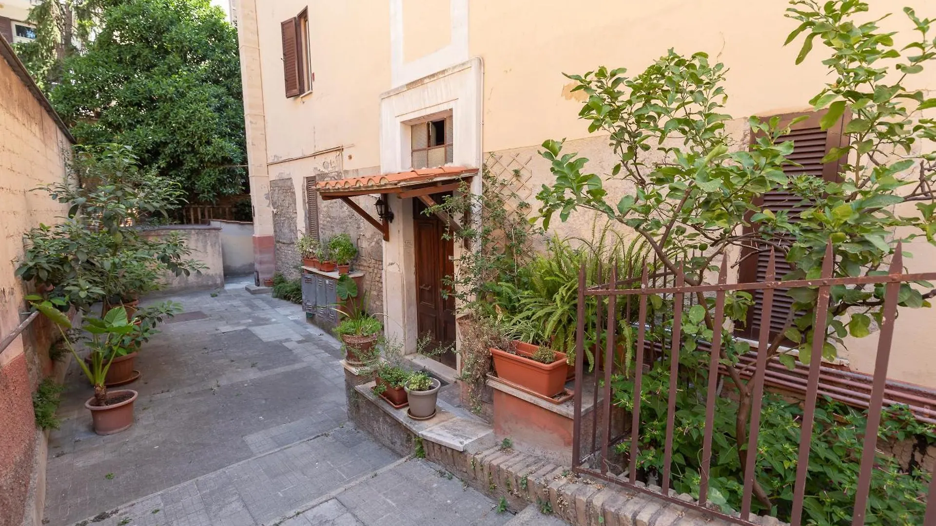 Alba Vatican Apartment Rome
